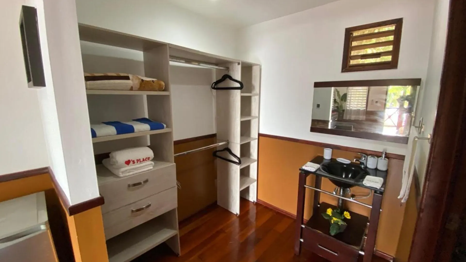 Coras Place Bacalar Lagoon Front 0*,  Mexique